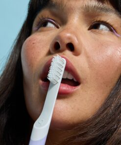 Alternative view of Extra Soft Brush Head Refill